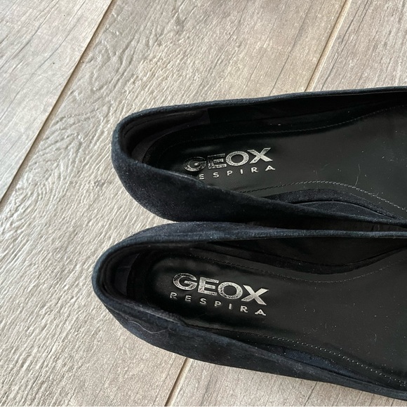 Geox Respira Black Suede Ballet Flats 7.5 Bow Detail‎ - Picture 3 of 9